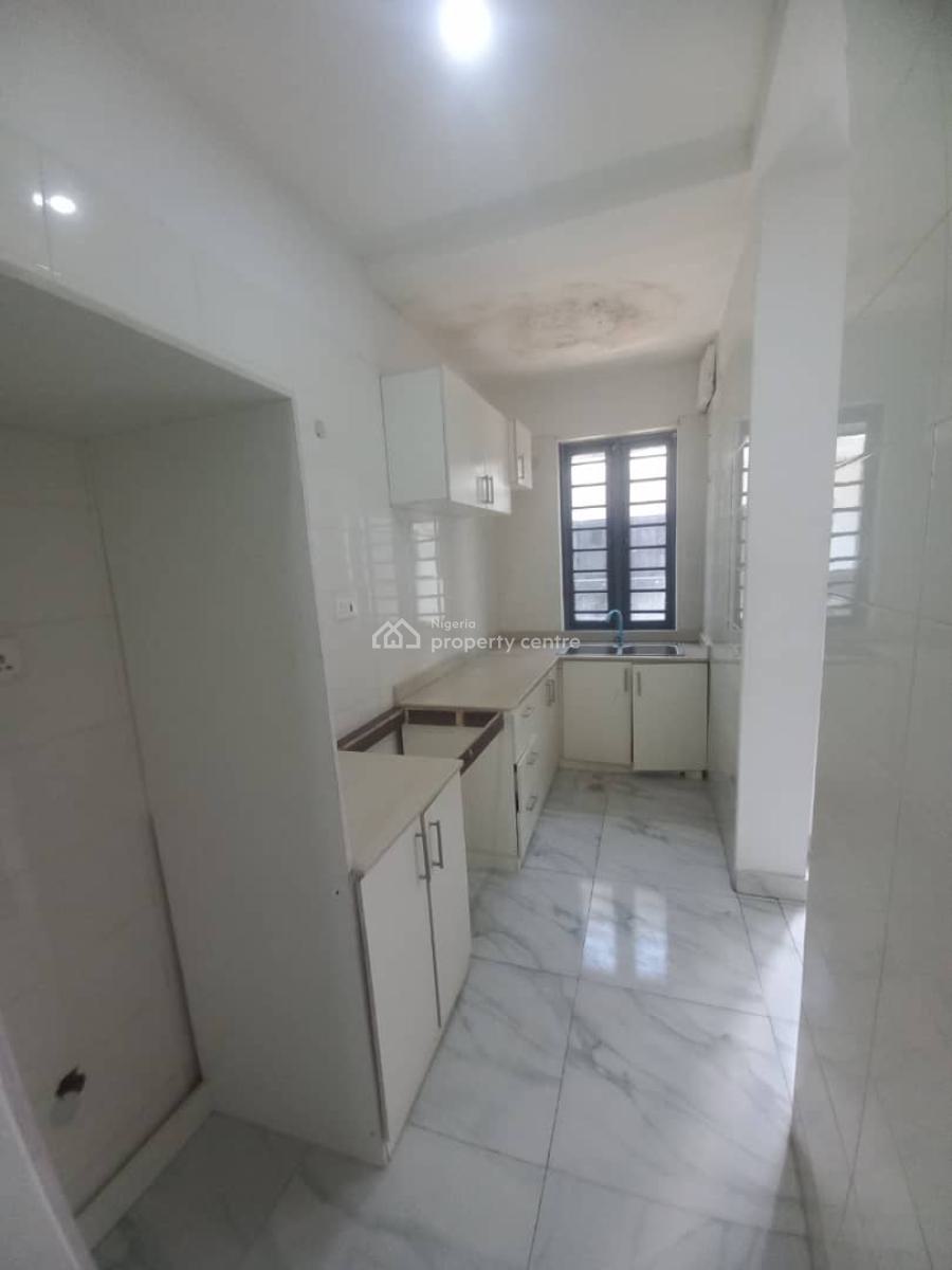 Nice Serviced 2 Bedroom Flat  Upstairs, Ologolo, Lekki, Lagos, House for Rent
