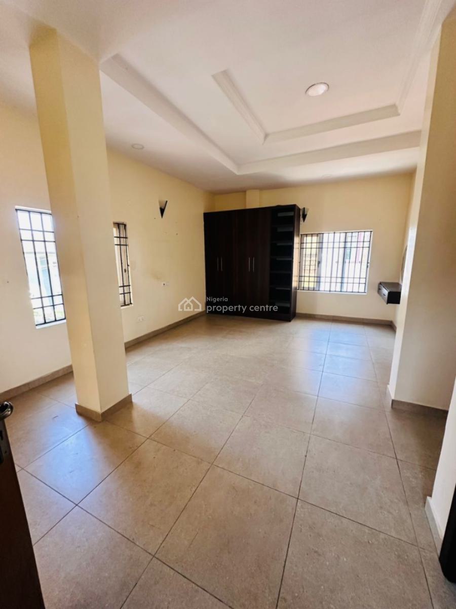 Spacious 3 Bedroom Maisonette in an Estate, Osapa, Lekki, Lagos, House for Rent