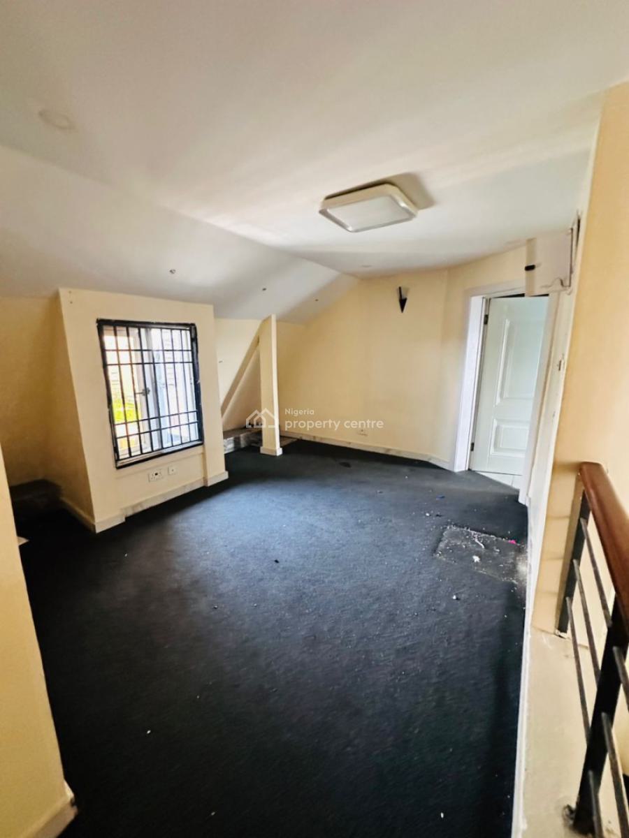 Spacious 3 Bedroom Maisonette in an Estate, Osapa, Lekki, Lagos, House for Rent