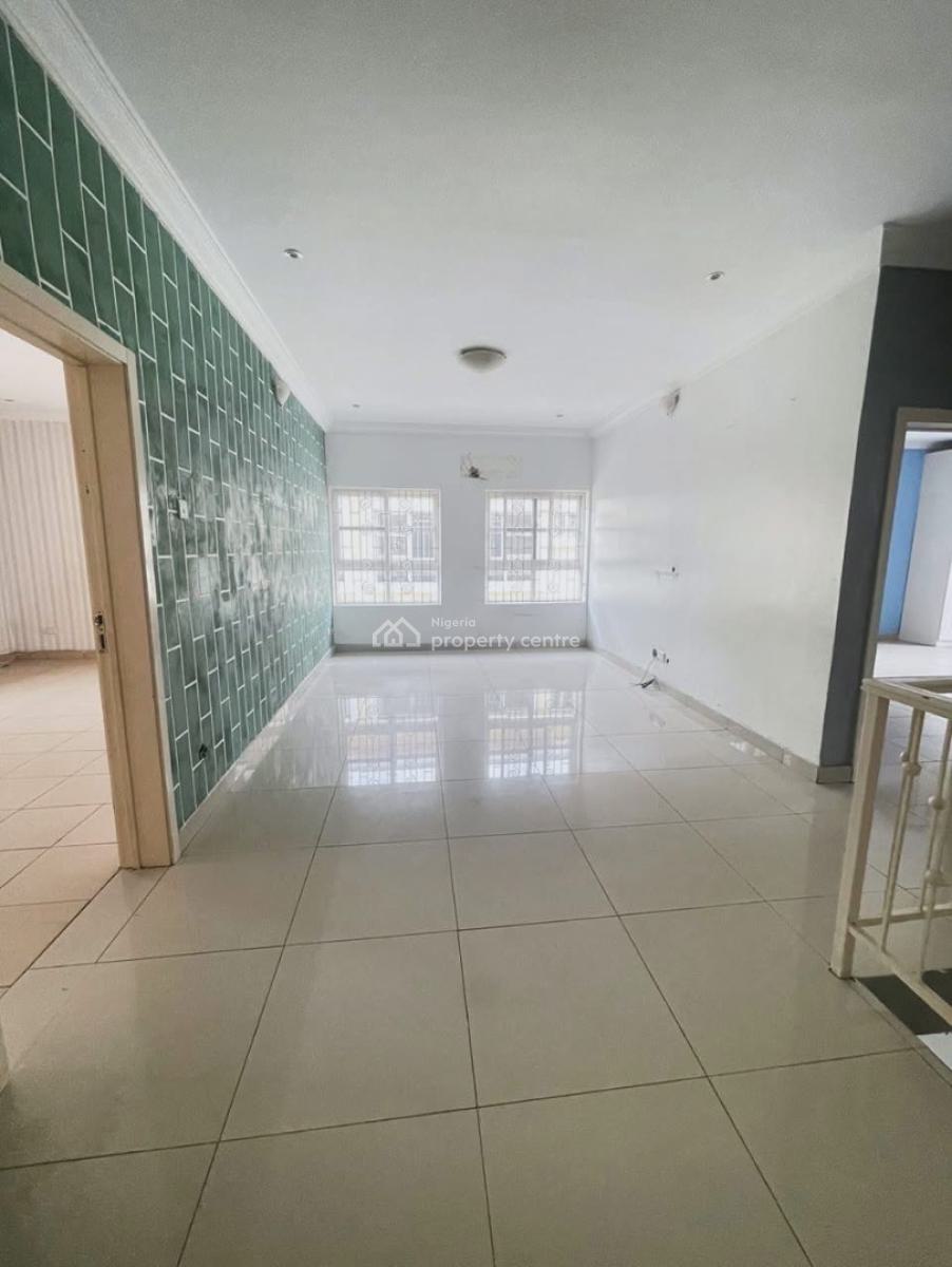 4 Bedroom Duplex with Bq, Egerton Estate, Osapa, Lekki, Lagos, Semi-detached Duplex for Sale