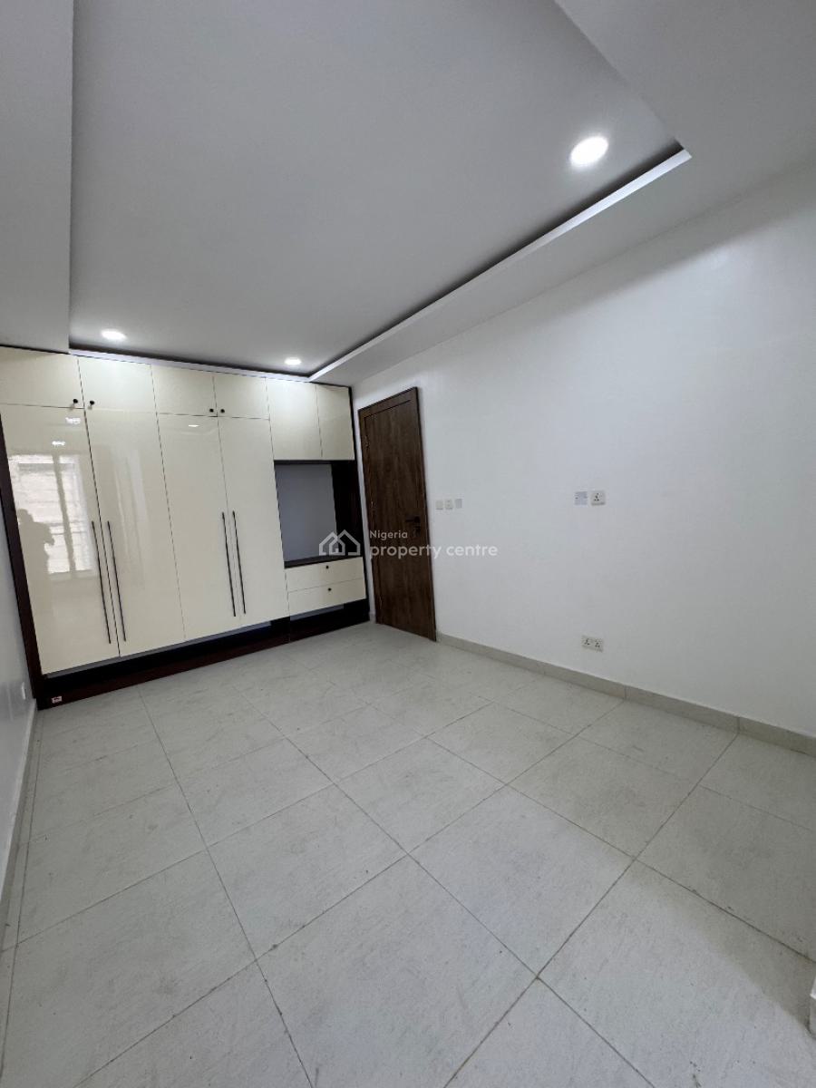 2 Bedroom Apartment - Perfect for Airbnb, Lekki Phase 1, Lekki, Lagos, Flat / Apartment for Sale