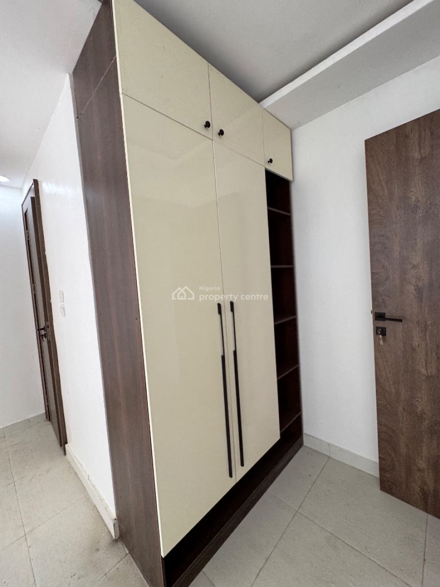 2 Bedroom Apartment - Perfect for Airbnb, Lekki Phase 1, Lekki, Lagos, Flat / Apartment for Sale