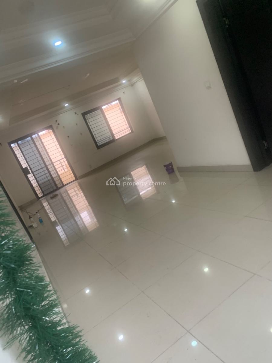 3 Bedroom, Osapa London Estate, Osapa, Lekki, Lagos, Flat / Apartment for Rent