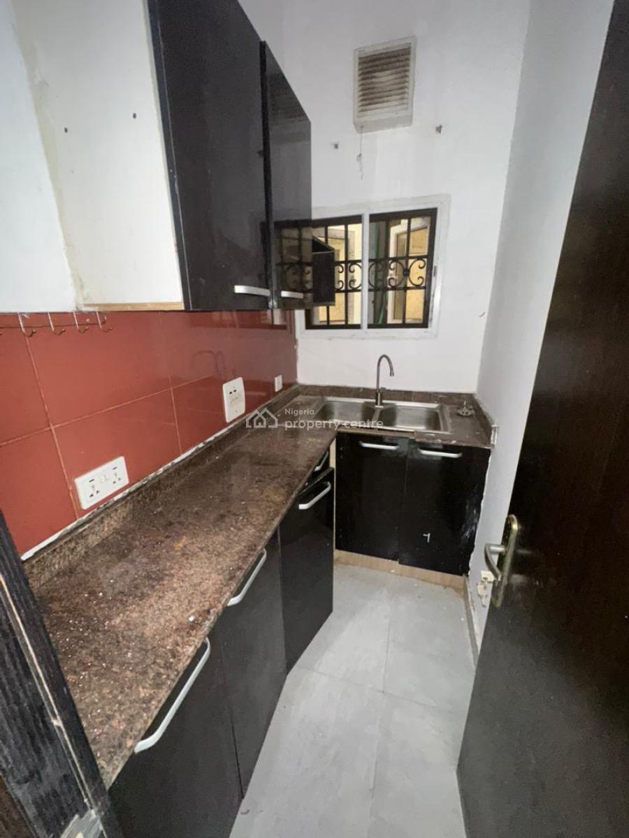 Exquisite Mini-flat, Maryland, Lagos, Mini Flat (room and Parlour) for Rent