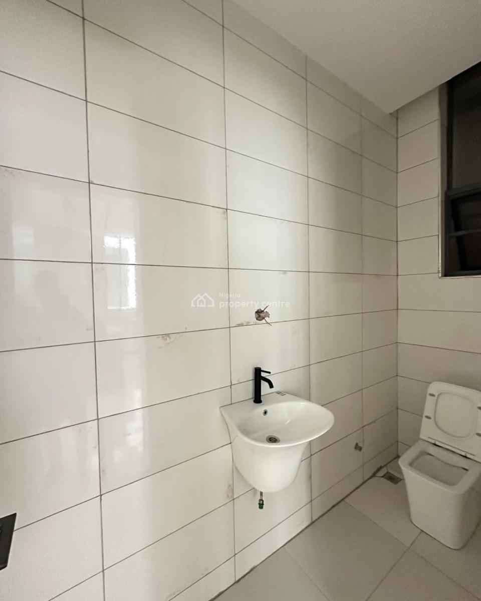 Quality Luxury Spacious 2 Bedroom Apartment with Receptionist Office,, Victoria Island (vi), Lagos, House for Sale