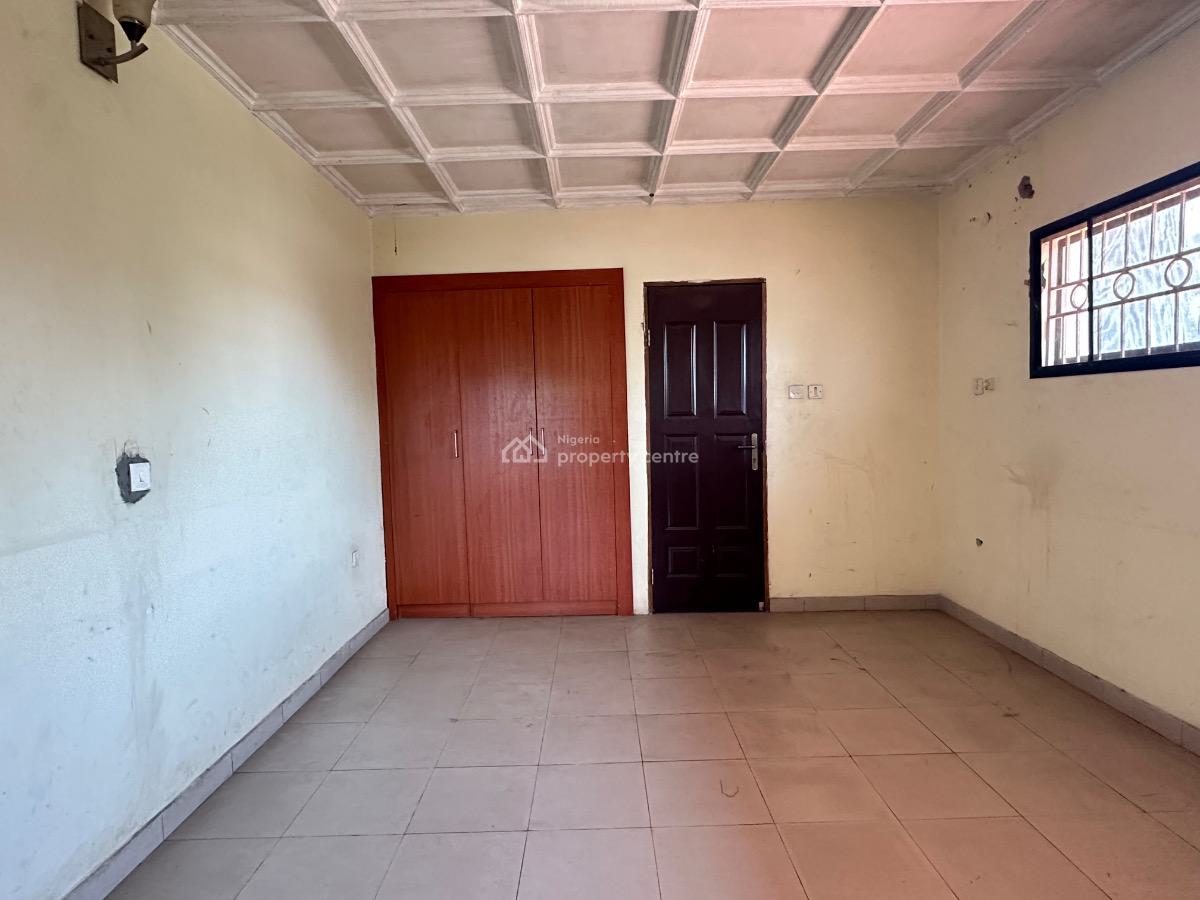 Well Located 6 Bedroom Semi-detached Duplex with Two (2) Bq & Pool, Igbo- Efon, Lekki, Lagos, Semi-detached Duplex for Sale