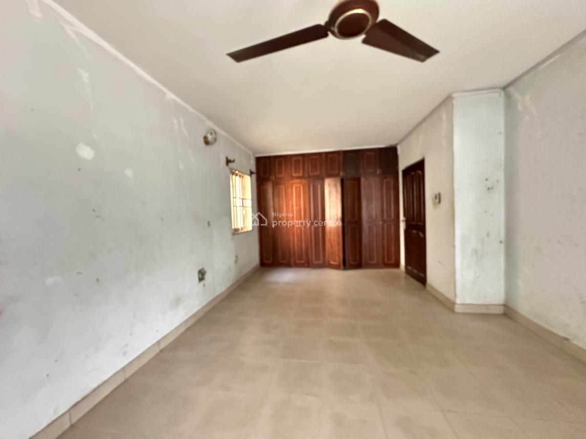 Well Located 6 Bedroom Semi-detached Duplex with Two (2) Bq & Pool, Igbo- Efon, Lekki, Lagos, Semi-detached Duplex for Sale