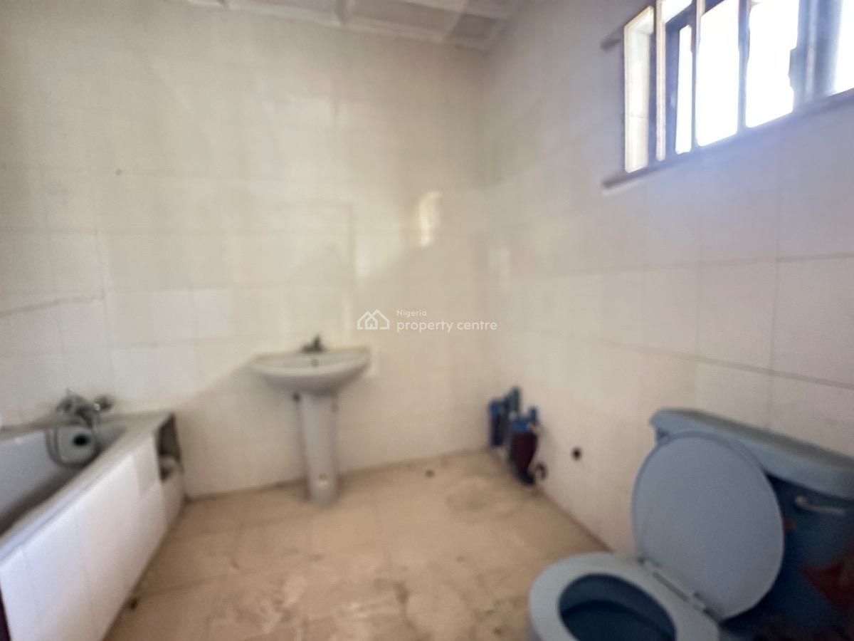 Well Located 6 Bedroom Semi-detached Duplex with Two (2) Bq & Pool, Igbo- Efon, Lekki, Lagos, Semi-detached Duplex for Sale