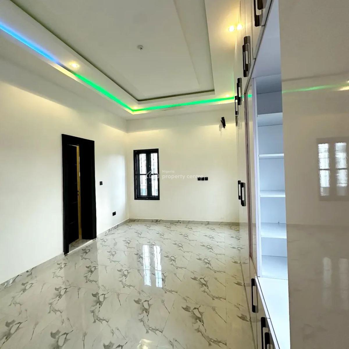 Solid Built 6 Bedroom Detached Duplex in a Serene Environment, Guzape District, Abuja, Detached Duplex for Sale