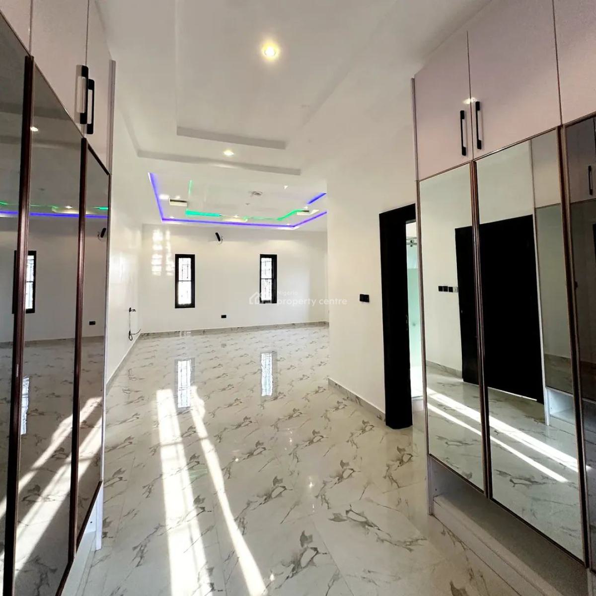Solid Built 6 Bedroom Detached Duplex in a Serene Environment, Guzape District, Abuja, Detached Duplex for Sale