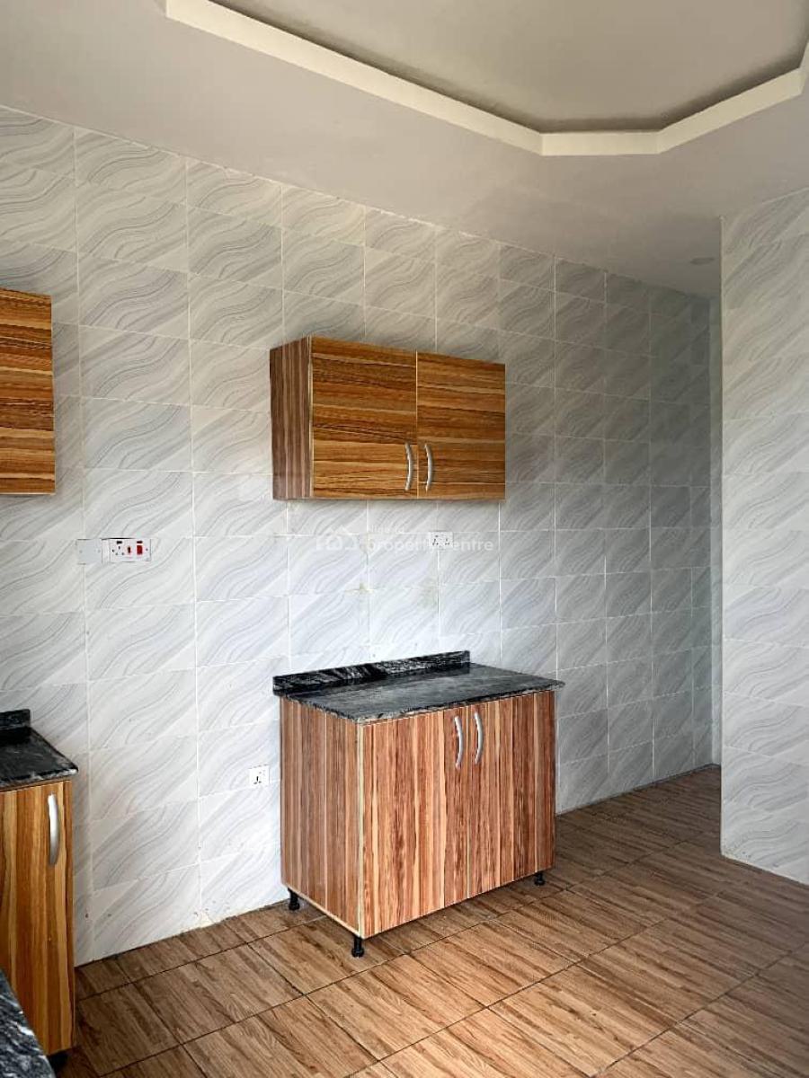 Well Built 2 Bedroom Apartment in a Serene Neighbourhood, Oribanwa Road, Awoyaya, Ibeju Lekki, Lagos, Flat / Apartment for Rent