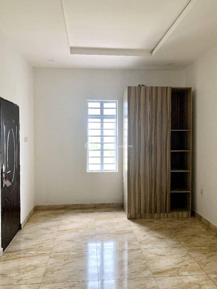 Well Built 2 Bedroom Apartment in a Serene Neighbourhood, Oribanwa Road, Awoyaya, Ibeju Lekki, Lagos, Flat / Apartment for Rent