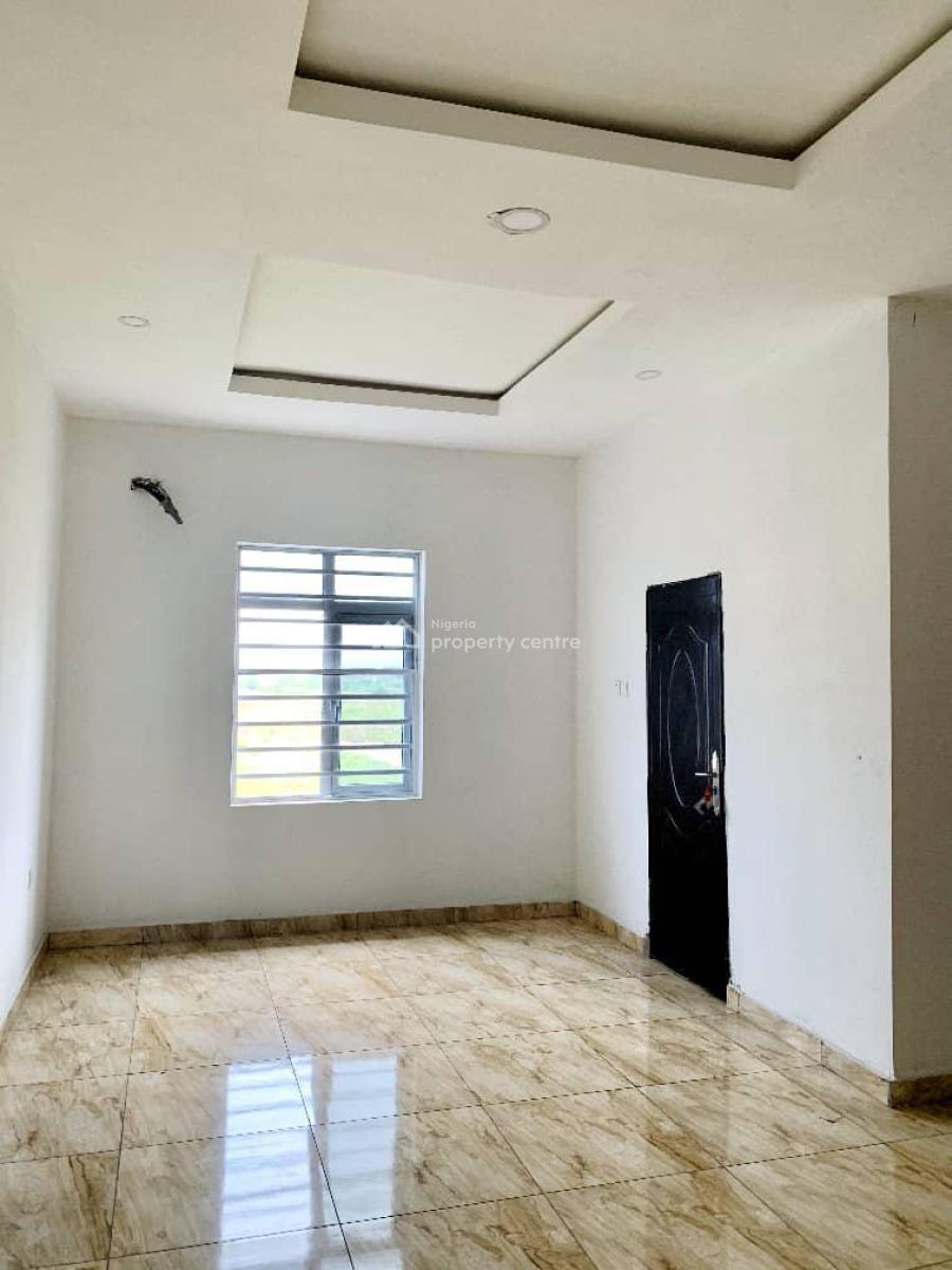 Well Built 2 Bedroom Apartment in a Serene Neighbourhood, Oribanwa Road, Awoyaya, Ibeju Lekki, Lagos, Flat / Apartment for Rent