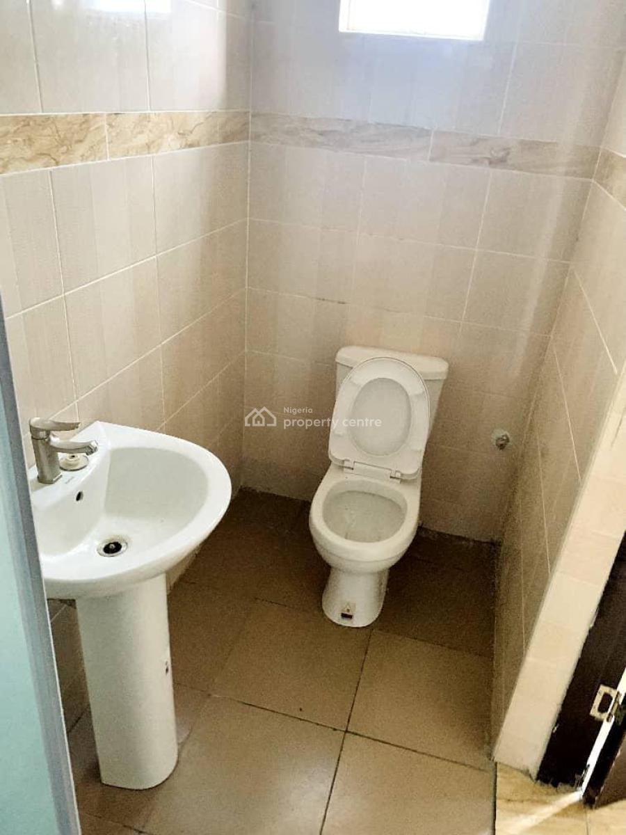 Well Built 2 Bedroom Apartment in a Serene Neighbourhood, Oribanwa Road, Awoyaya, Ibeju Lekki, Lagos, Flat / Apartment for Rent