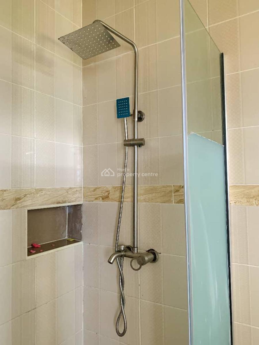Well Built 2 Bedroom Apartment in a Serene Neighbourhood, Oribanwa Road, Awoyaya, Ibeju Lekki, Lagos, Flat / Apartment for Rent