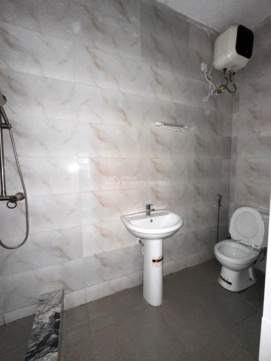 Newly Built 3 Bedroom Flat, Gilmore, Jahi, Abuja, Flat / Apartment for Rent