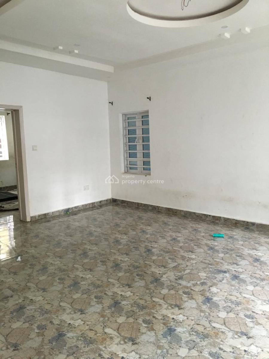 Well Maintained 2 Bedroom Flat, Agungi, Lekki, Lagos, Flat / Apartment for Rent