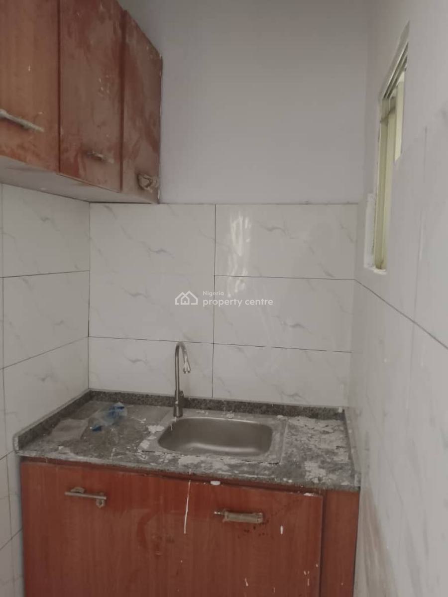 Mini Flat, Mobile Road, Lekki, Lagos, Mini Flat (room and Parlour) for Rent