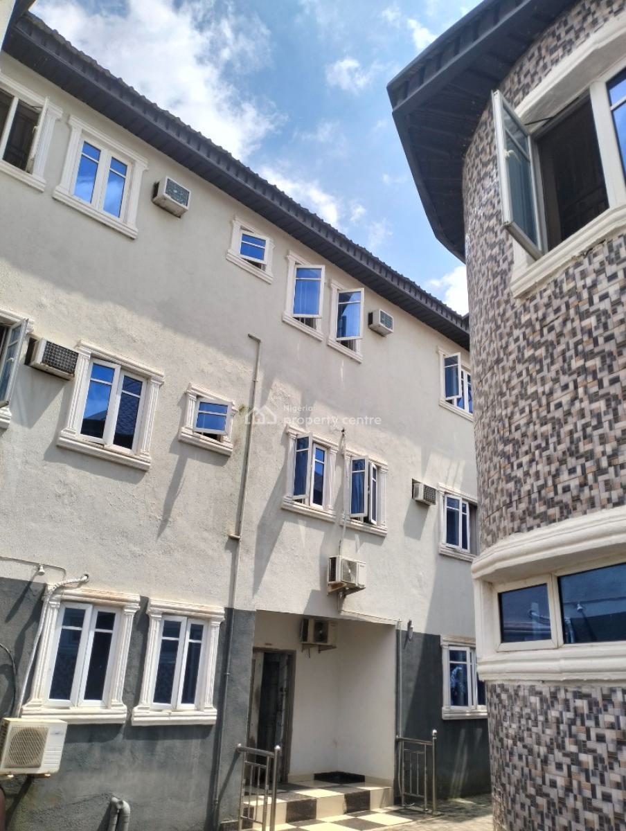 Standard Functioning 30 Rooms Hotel with Modern Facilities, Off Omark Bus Stop Lasu Igando Road, Akesan, Alimosho, Lagos, Hotel / Guest House for Sale