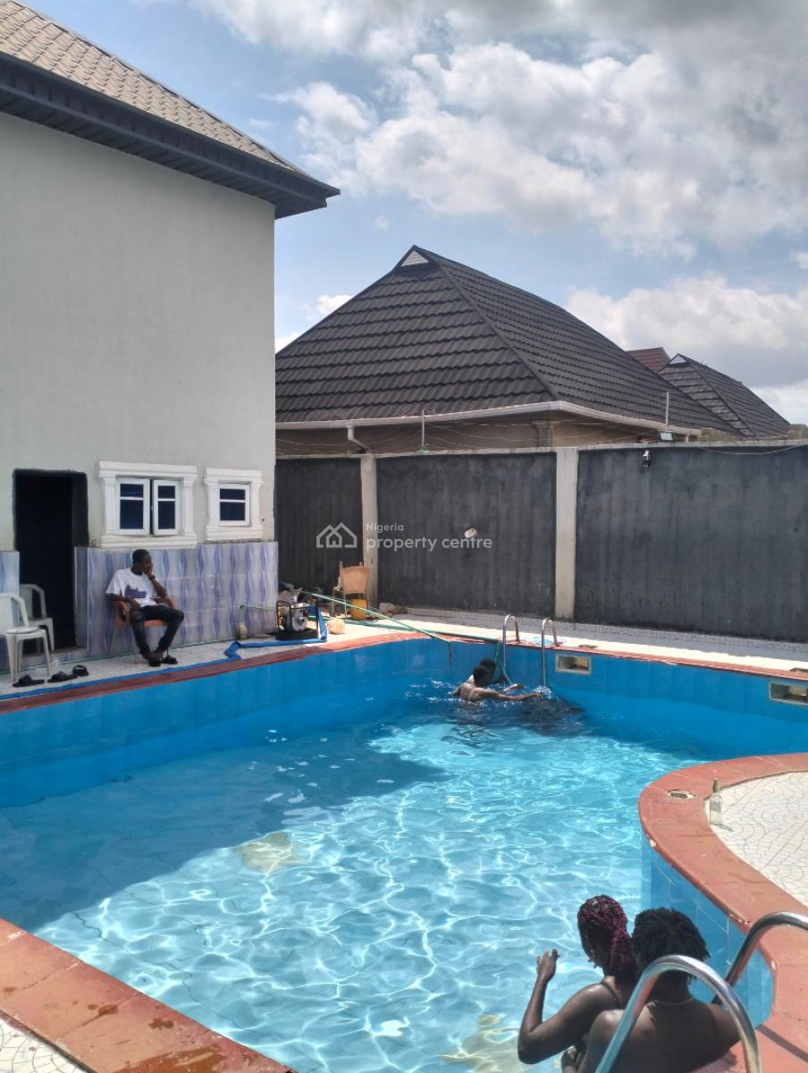 Standard Functioning 30 Rooms Hotel with Modern Facilities, Off Omark Bus Stop Lasu Igando Road, Akesan, Alimosho, Lagos, Hotel / Guest House for Sale