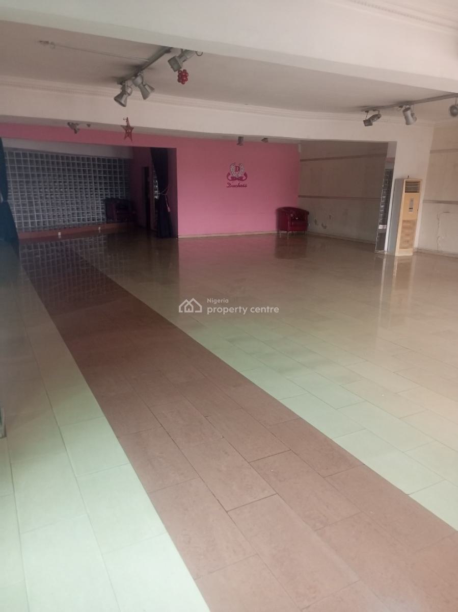 210 Sqm Open Plan Office Space, Opebi, Ikeja, Lagos, Office Space for Rent