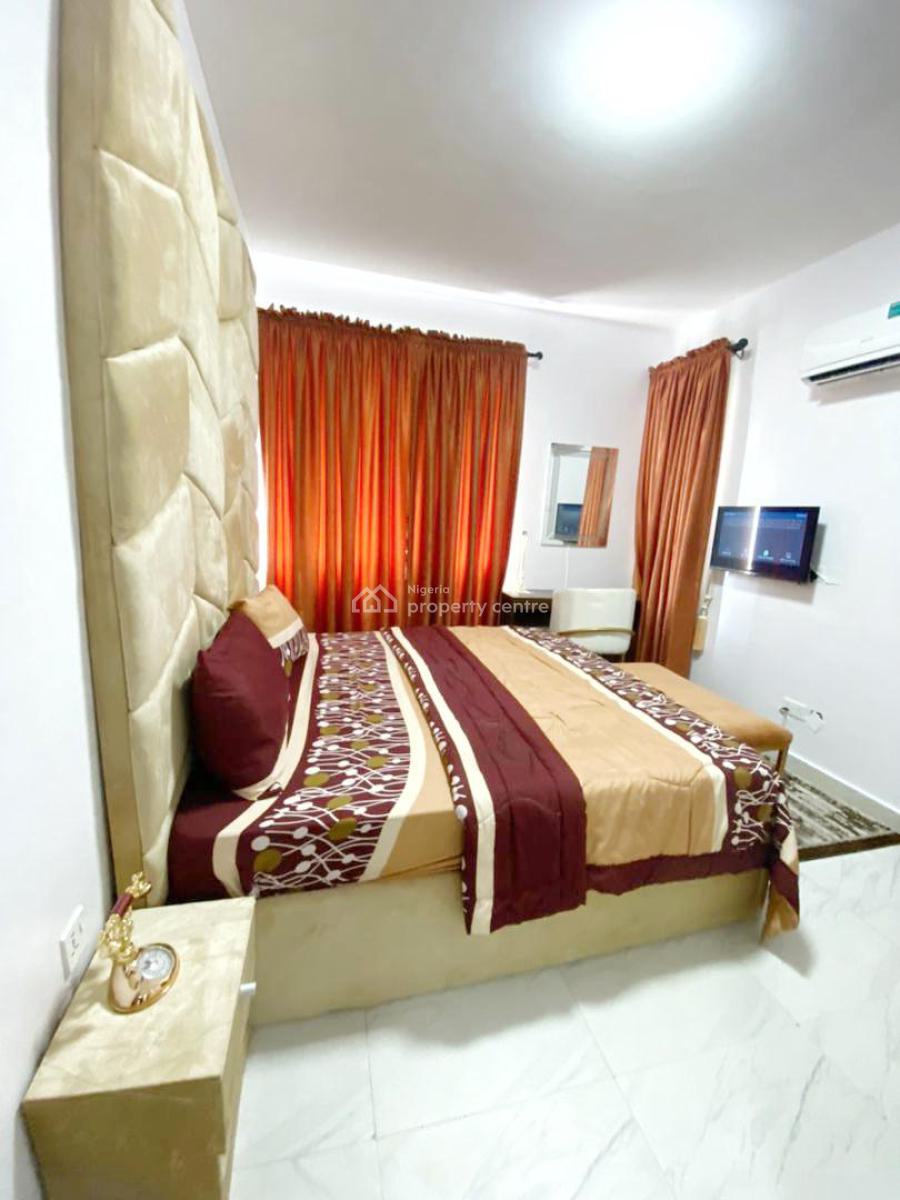 Luxury & Fully Furnished 3 Bedroom with 1 Bq, Victoria Island (vi), Lagos, Flat / Apartment for Rent