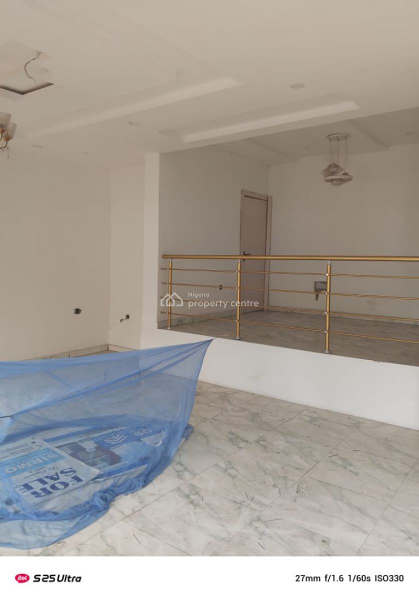 4 Bedroom Terraced Duplex ( 3 Floors ), Agungi, Lekki, Lagos, Terraced Duplex for Sale