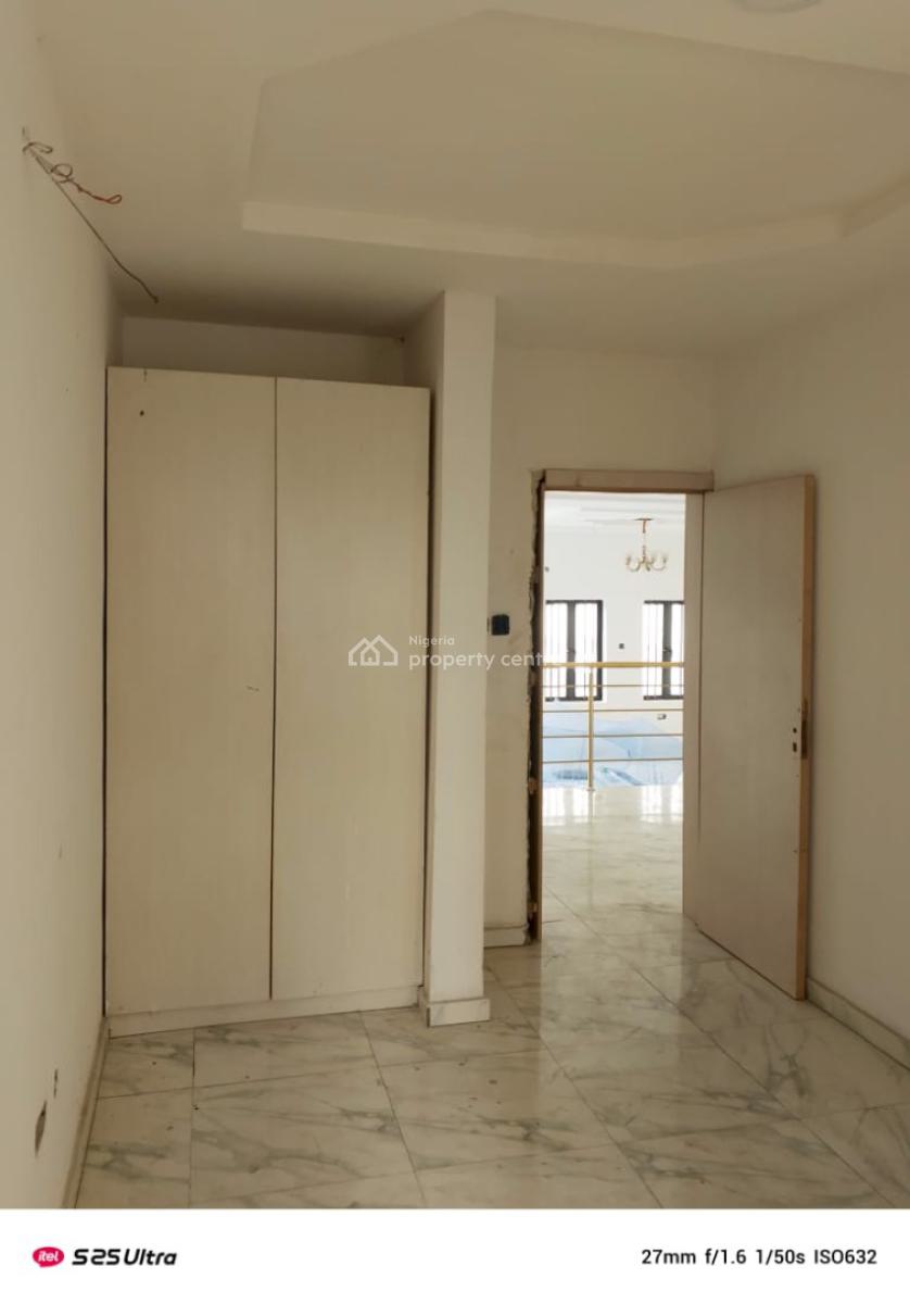 4 Bedroom Terraced Duplex ( 3 Floors ), Agungi, Lekki, Lagos, Terraced Duplex for Sale