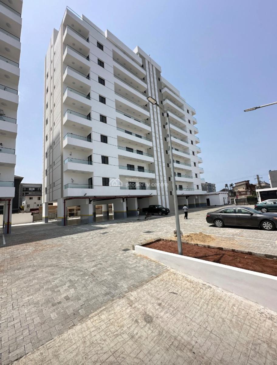 Luxury 4 Bedroom Spacious Apartment with a Pool, Ikoyi Lagos, Ikoyi, Lagos, Flat / Apartment for Sale