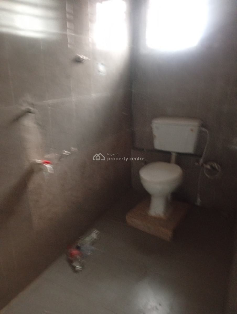 Executive 2 Bedrooms Flat, Alagbole, Ojodu Berger, Ojodu, Lagos, Flat / Apartment for Rent
