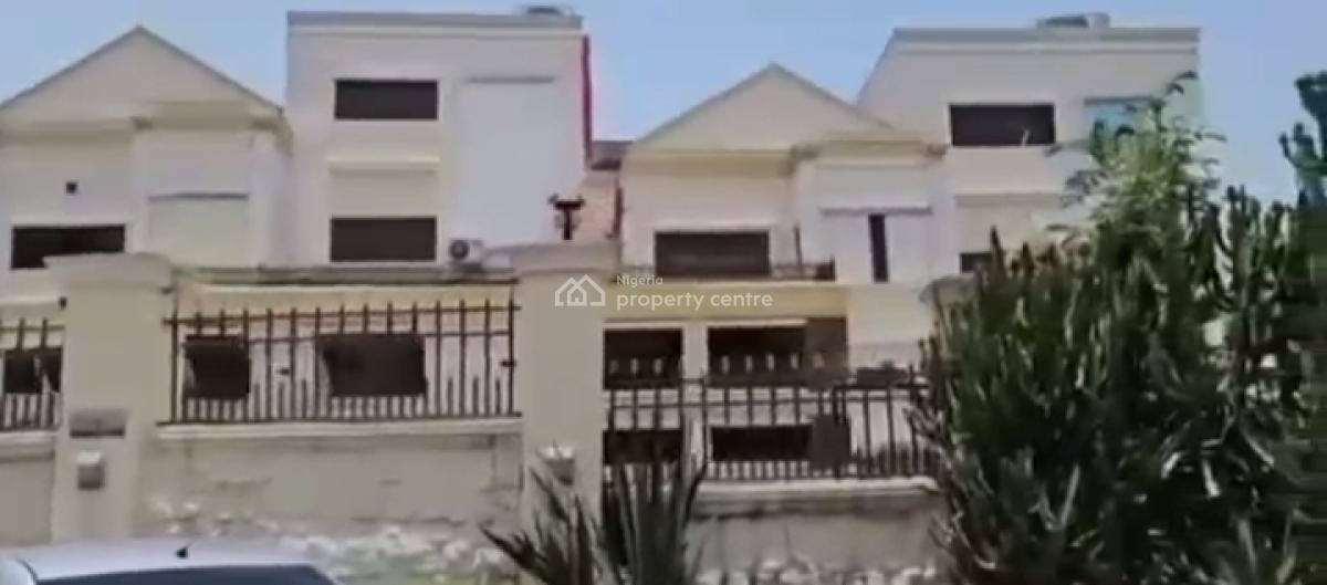 Luxury Hotel with Modern Standard, Wuse 2, Abuja, Hotel / Guest House for Sale