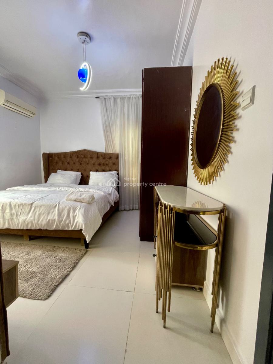 Stylish Apartment,  Modern Comfort, Plot 17, Olubunmi Owa Street, Off Admiralty Way, Lekki Phase 1, Lekki, Lagos, Flat / Apartment Short Let