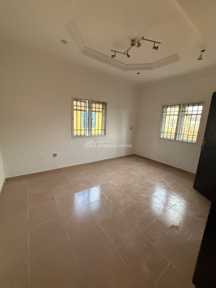 Newly Renovated 3bedroom Flat at Gbagada, Gbagada, Lagos, Flat / Apartment for Rent