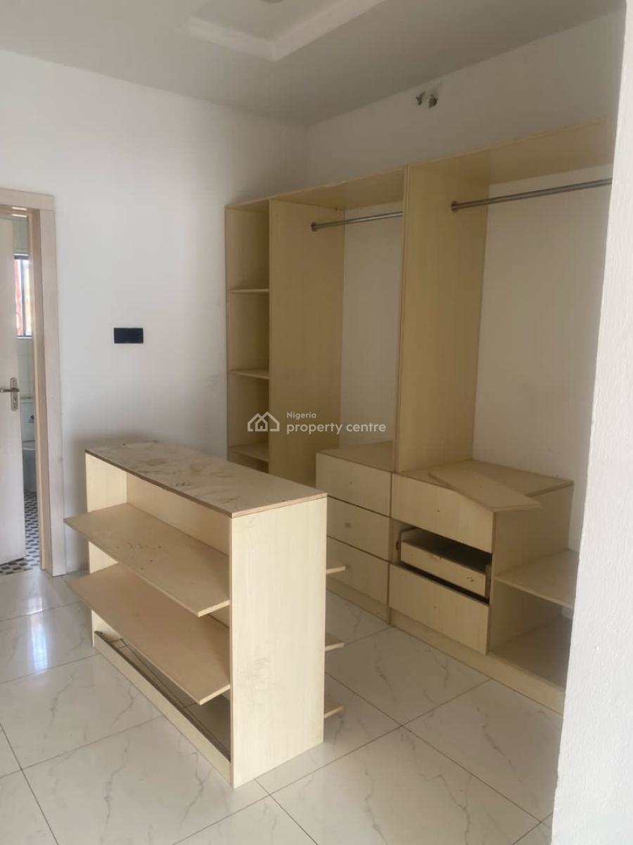 4-bedroom Terrace Duplex with Bq, Agungi, Lekki, Lagos, Terraced Duplex for Sale