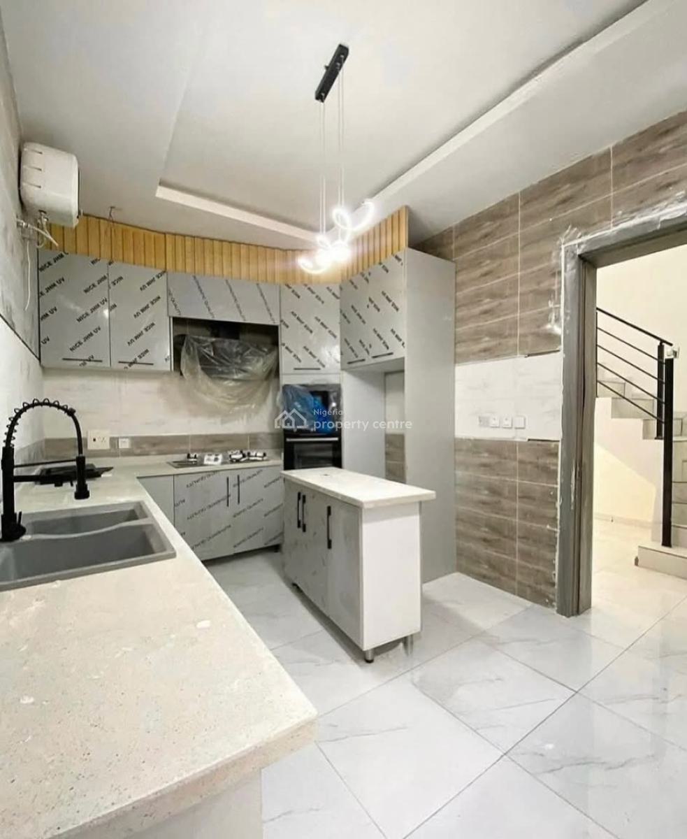 5 Bedrooms Semi Detached Duplex, Ikate Elegushi, Lekki, Lagos, Semi-detached Duplex for Rent