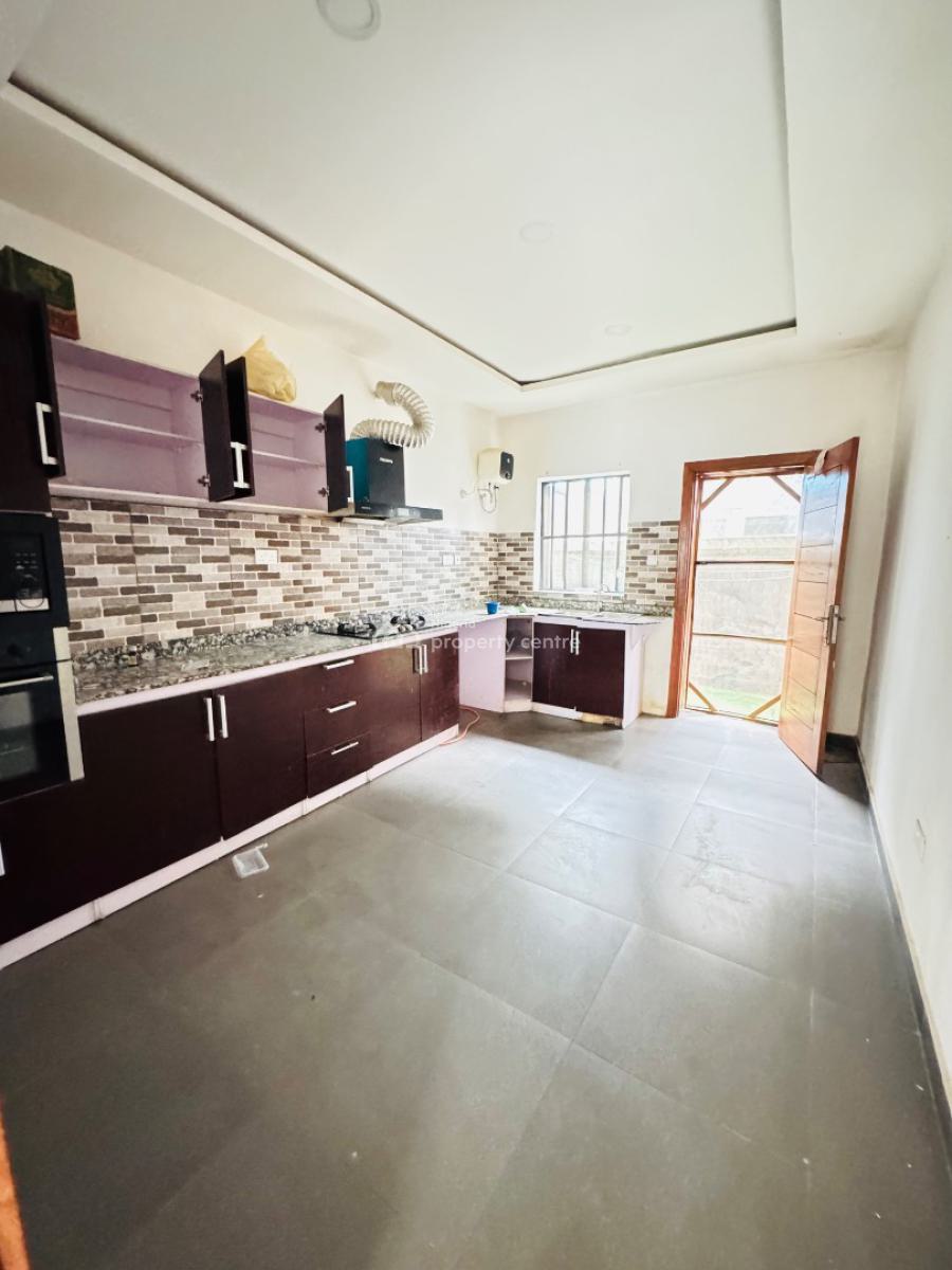 Spacious 4 Bedrooms Terraced Duplex Available, Chevron Toll Gate, Lekki, Lagos, Terraced Duplex for Rent