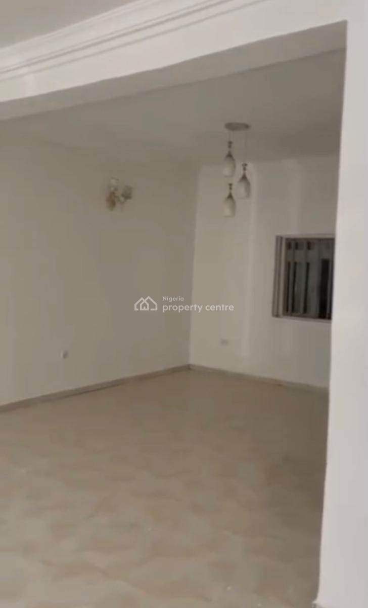 Luxurious Spacious 3 Bedroom En-suite, Tarred Road, By Vio, Mabushi, Abuja, Block of Flats for Sale