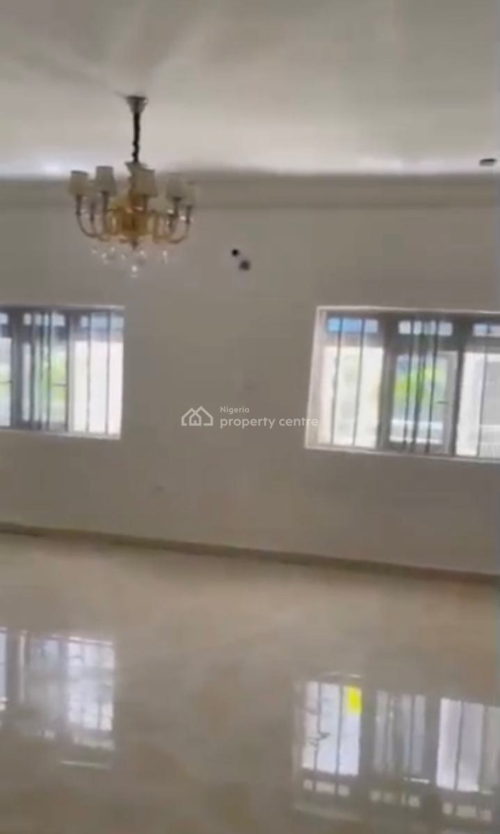 Luxurious Spacious 3 Bedroom En-suite, Tarred Road, By Vio, Mabushi, Abuja, Block of Flats for Sale