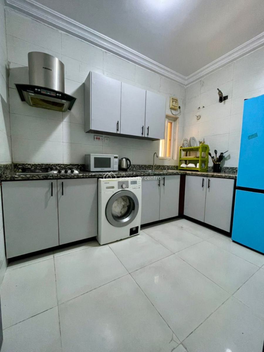 Modern 2 Bedroom Apartment, Lekki Phase 1, Lekki, Lagos, Flat / Apartment Short Let