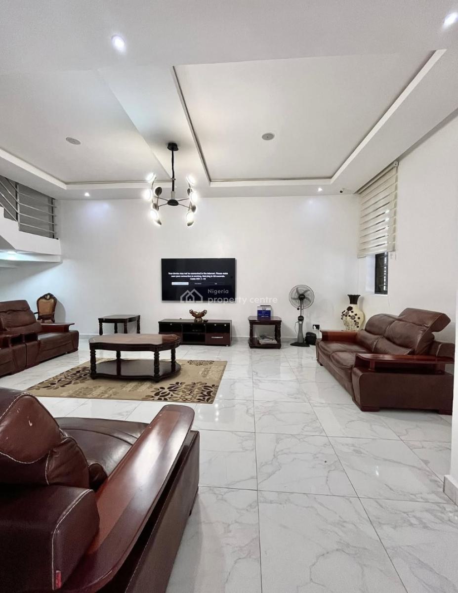 5 Bedroom Apartment (distress), Asokoro District, Abuja, Terraced Duplex for Sale