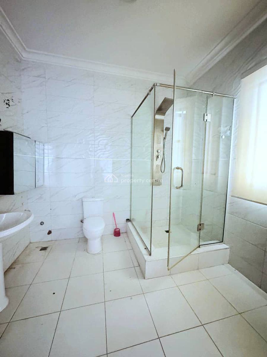 Fully Furnished and Serviced 3 Bedrooms Apartment with Bq, Lekki Phase 1, Lekki, Lagos, Flat / Apartment for Rent
