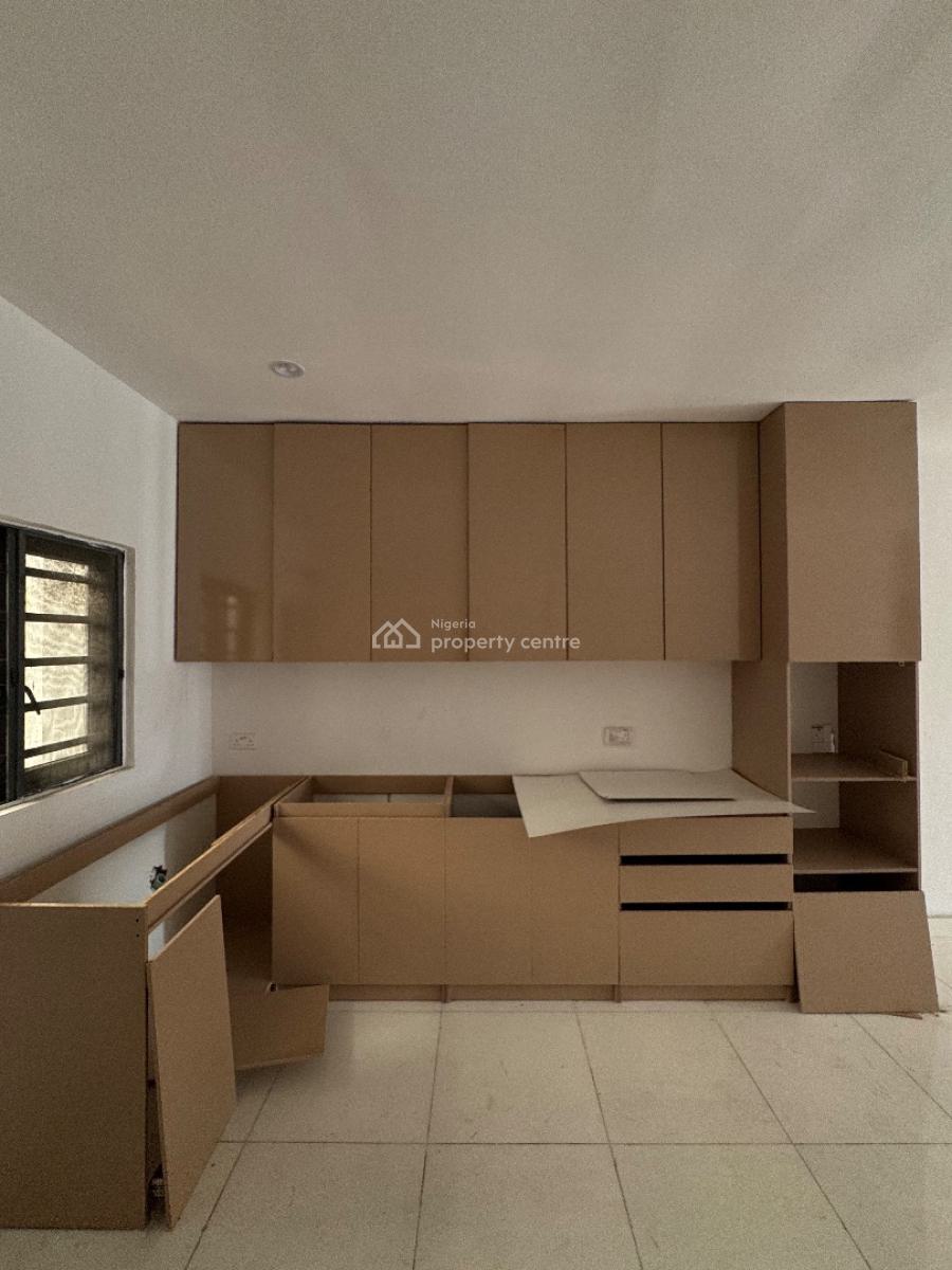 Well Built Two Bedroom Apartment, Ologolo, Lekki, Lagos, Flat / Apartment for Sale