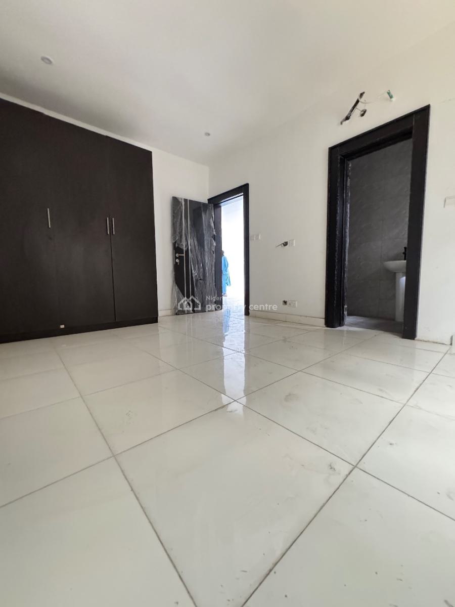 Well Built Two Bedroom Apartment, Ologolo, Lekki, Lagos, Flat / Apartment for Sale