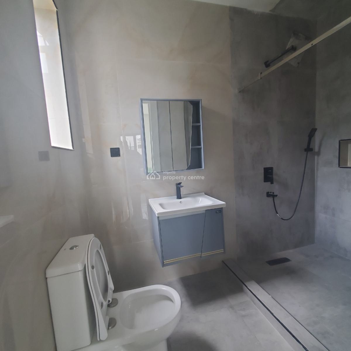 Exquisite 5 Bedroom Duplex with a Pool and Bq, Lekki Phase 1, Lekki, Lagos, House for Sale