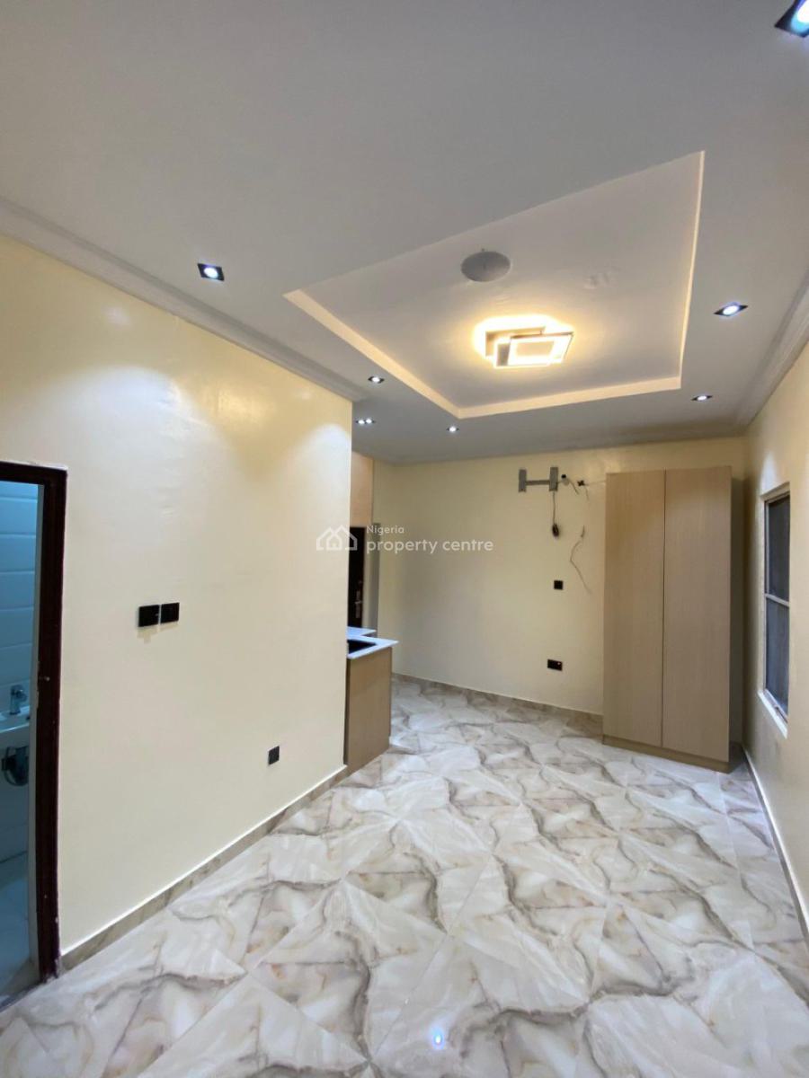 Beautiful Studio Apartment, Chevron Drive, Lekki, Lagos, Self Contain (single Rooms) for Rent