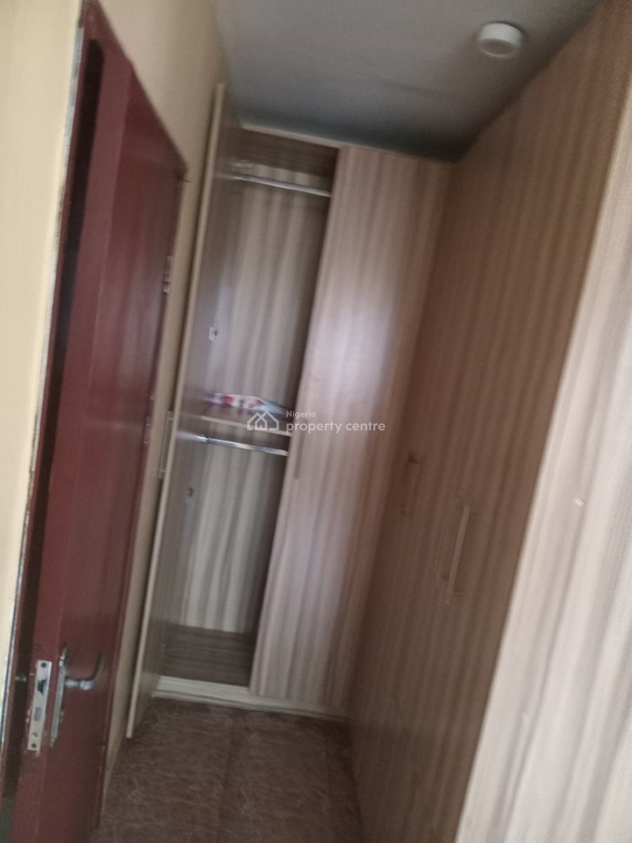 Toronto 3 Bedroom Flat, Pako, Akoka, Yaba, Lagos, Flat / Apartment for Rent
