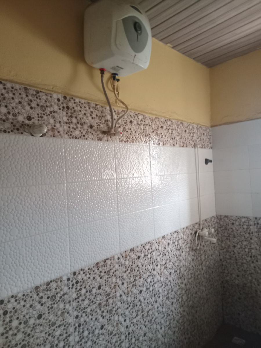 Toronto 3 Bedroom Flat, Pako, Akoka, Yaba, Lagos, Flat / Apartment for Rent