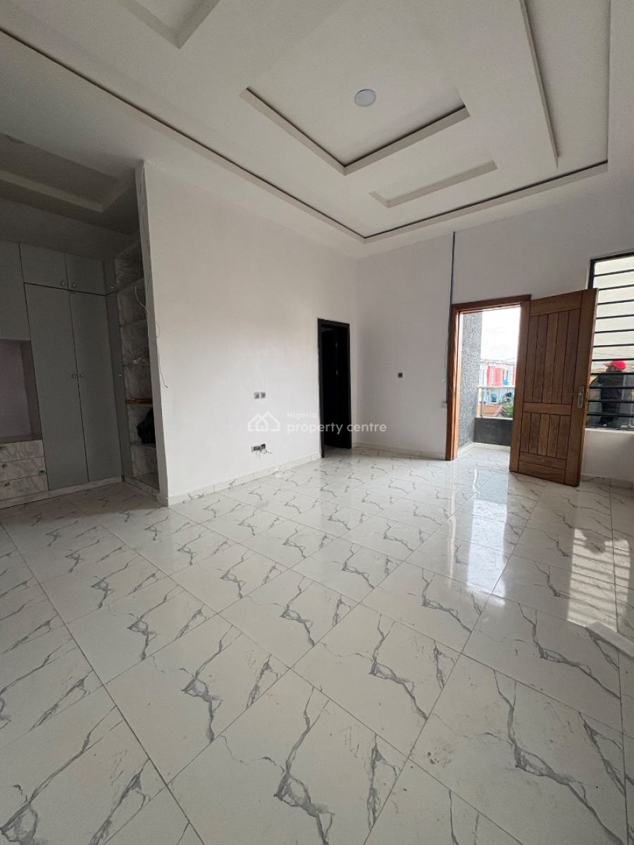 Master Room Shared Apartment, Road 27 Ikota Villa Estate, Ikota, Lekki, Lagos, House for Rent