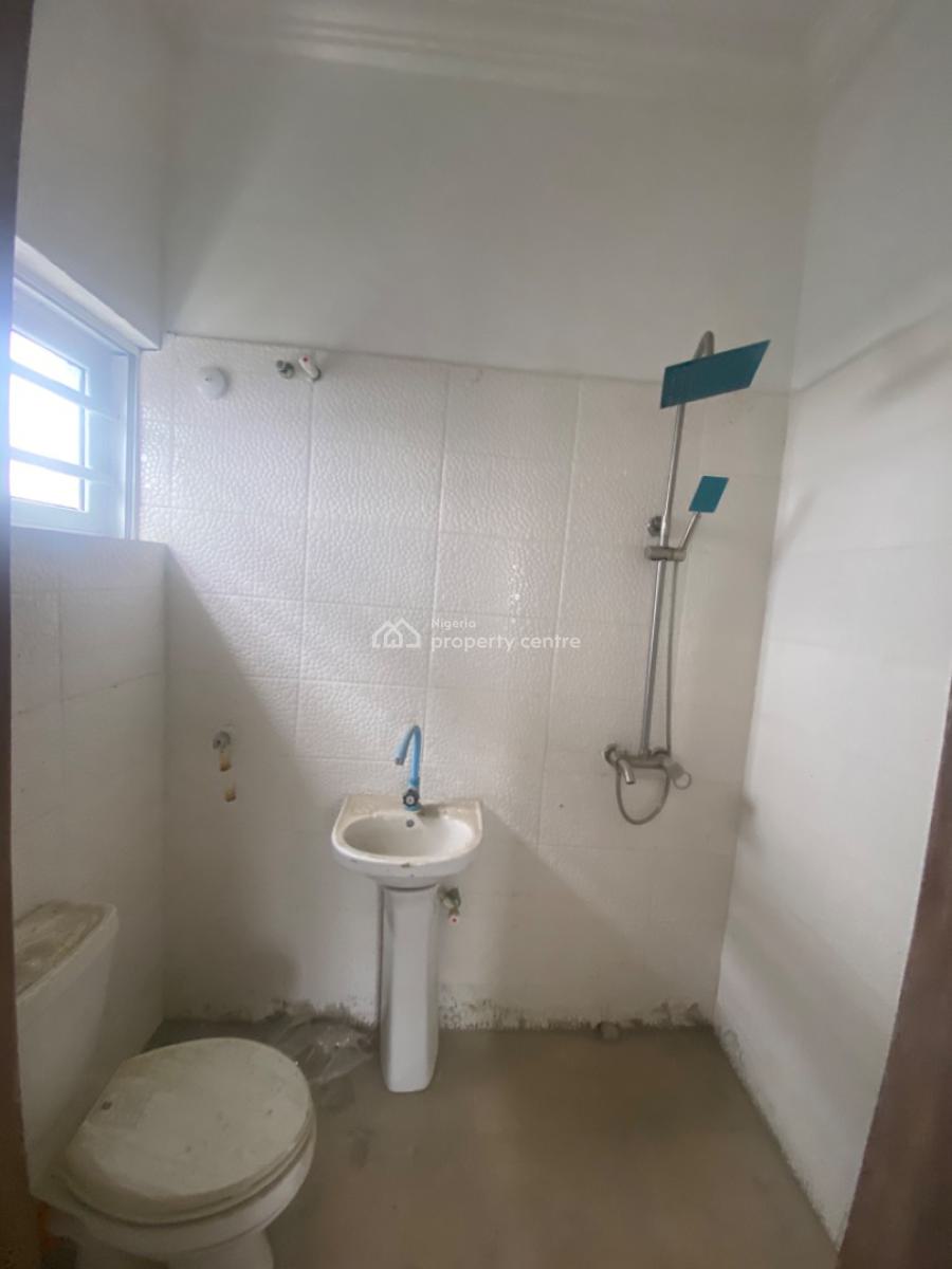 Brand New Luxury 2bedroom Flat, Ocean Palm Estate, Blenco Lane, Ajah, Lagos, Flat / Apartment for Rent