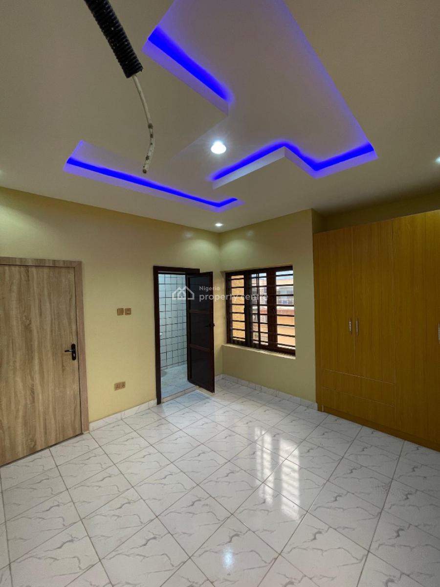 Grandly Proportioned All-en-suite 2 Bedroom Apartment Near Ikeja, Alimosho, Lagos, Self Contain (single Rooms) for Sale